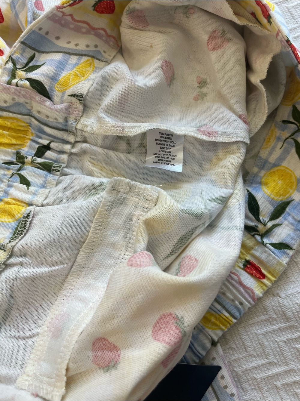 Linen Blend Strawberry & Lemon Print Pants - Picture 12 of 13